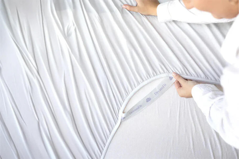 DreamComfort Mattress Protector